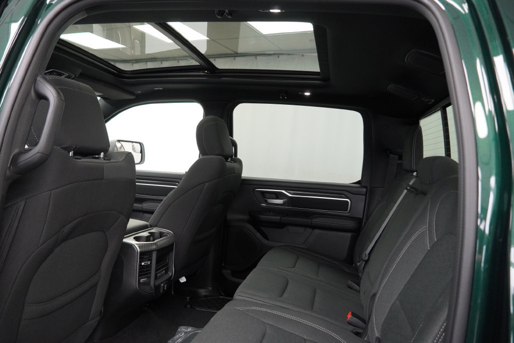New 2026 RAM 1500 Big Horn AWD/4WD image 18