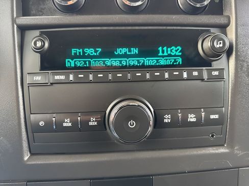 Used 2024 Chevrolet Express 2500 w/ Driver Convenience Package image 13