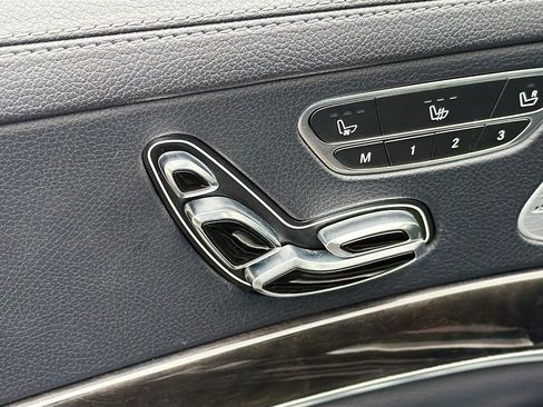 Used 2020 Mercedes-Benz S 450 Sedan image 24