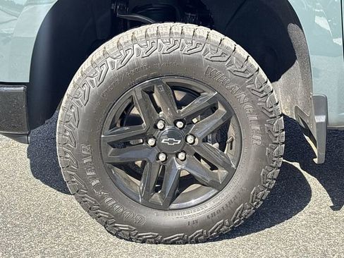 Used 2025 Chevrolet Silverado 1500 Custom Trail Boss image 10