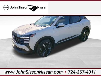 New 2025 Nissan Kicks SR