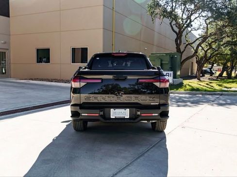 New 2026 Hyundai Santa Cruz SEL FWD image 6