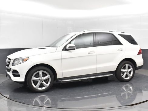 Used 2019 Mercedes-Benz GLE 400 4MATIC w/ Premium 1 Package image 15