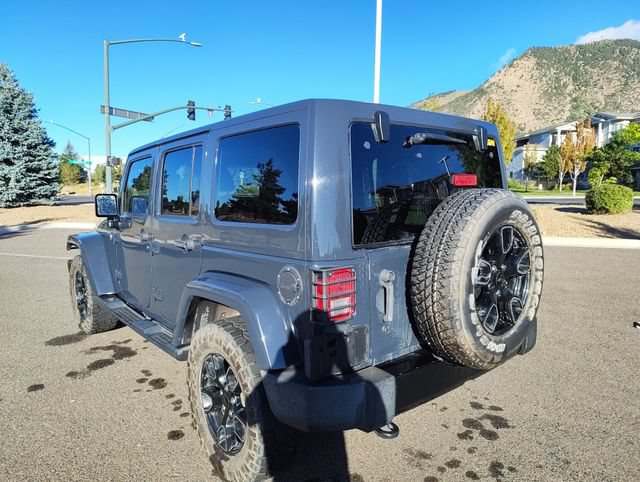 Used 2018 Jeep Wrangler Unlimited Sahara AWD/4WD image 5