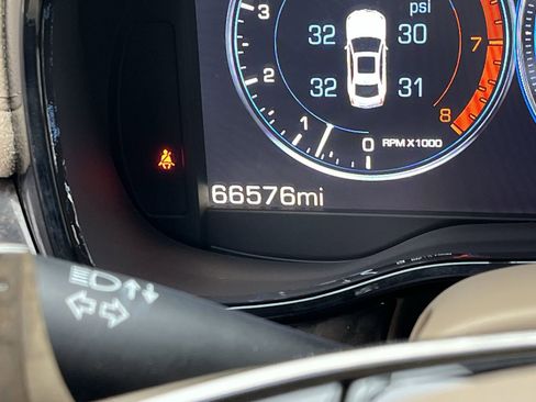 Used 2015 Cadillac CTS Premium image 16