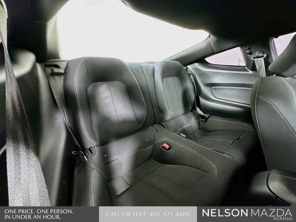 Used 2020 Ford Mustang GT RWD image 25