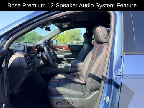 Certified 2026 Chevrolet Traverse RS AWD/4WD image 8