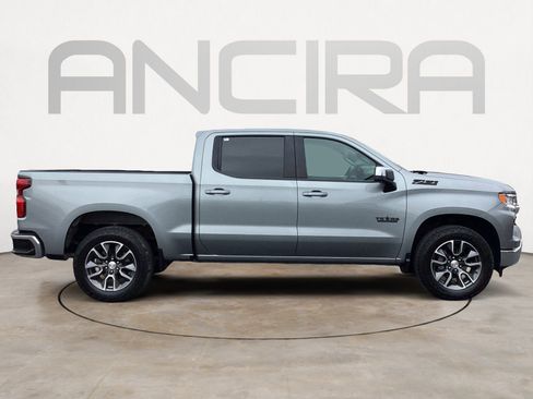 Used 2023 Chevrolet Silverado 1500 LT w/ Z71 Off-Road Package AWD/4WD image 15