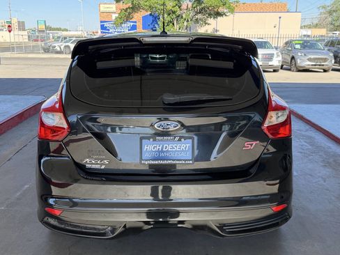 Used 2013 Ford Focus ST FWD image 7