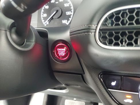 New 2026 Honda HR-V EX-L image 23