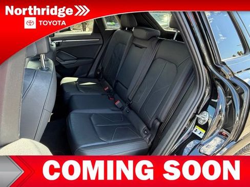 Used 2021 Audi Q3 2.0T Premium w/ Convenience Package AWD/4WD image 7