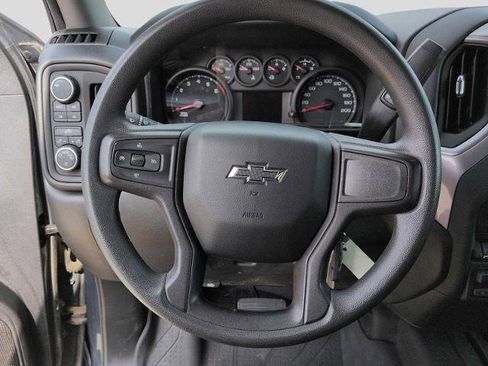 Used 2019 Chevrolet Silverado 1500 Custom Trail Boss AWD/4WD image 21