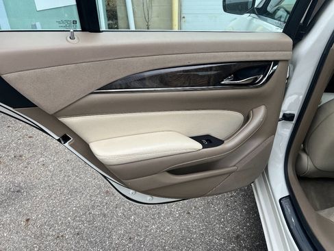 Used 2014 Cadillac CTS Luxury image 13