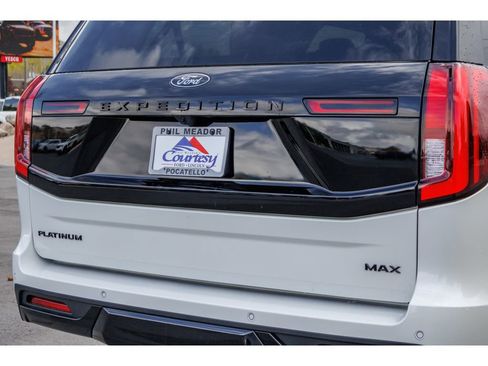 New 2026 Ford Expedition Max Platinum w/ Stealth Performance Package AWD/4WD image 30