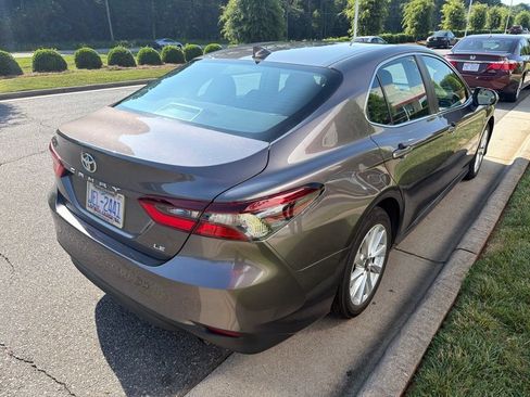 Used 2024 Toyota Camry LE FWD image 7