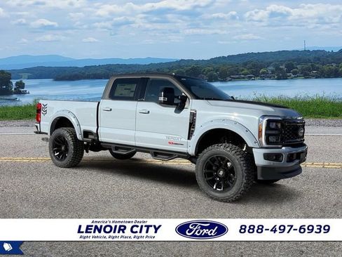 New 2026 Ford F250 Lariat w/ Black Appearance Package AWD/4WD image 1
