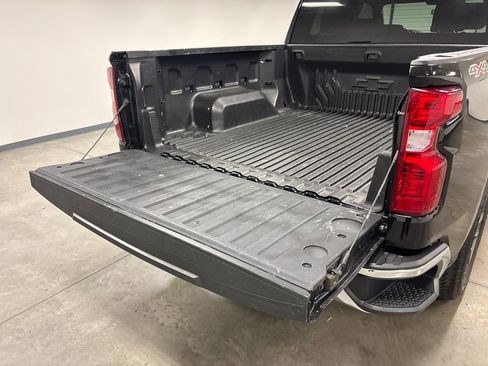 Certified 2023 Chevrolet Silverado 1500 LT image 21
