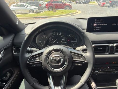 Used 2025 MAZDA CX-5 Signature AWD/4WD image 16