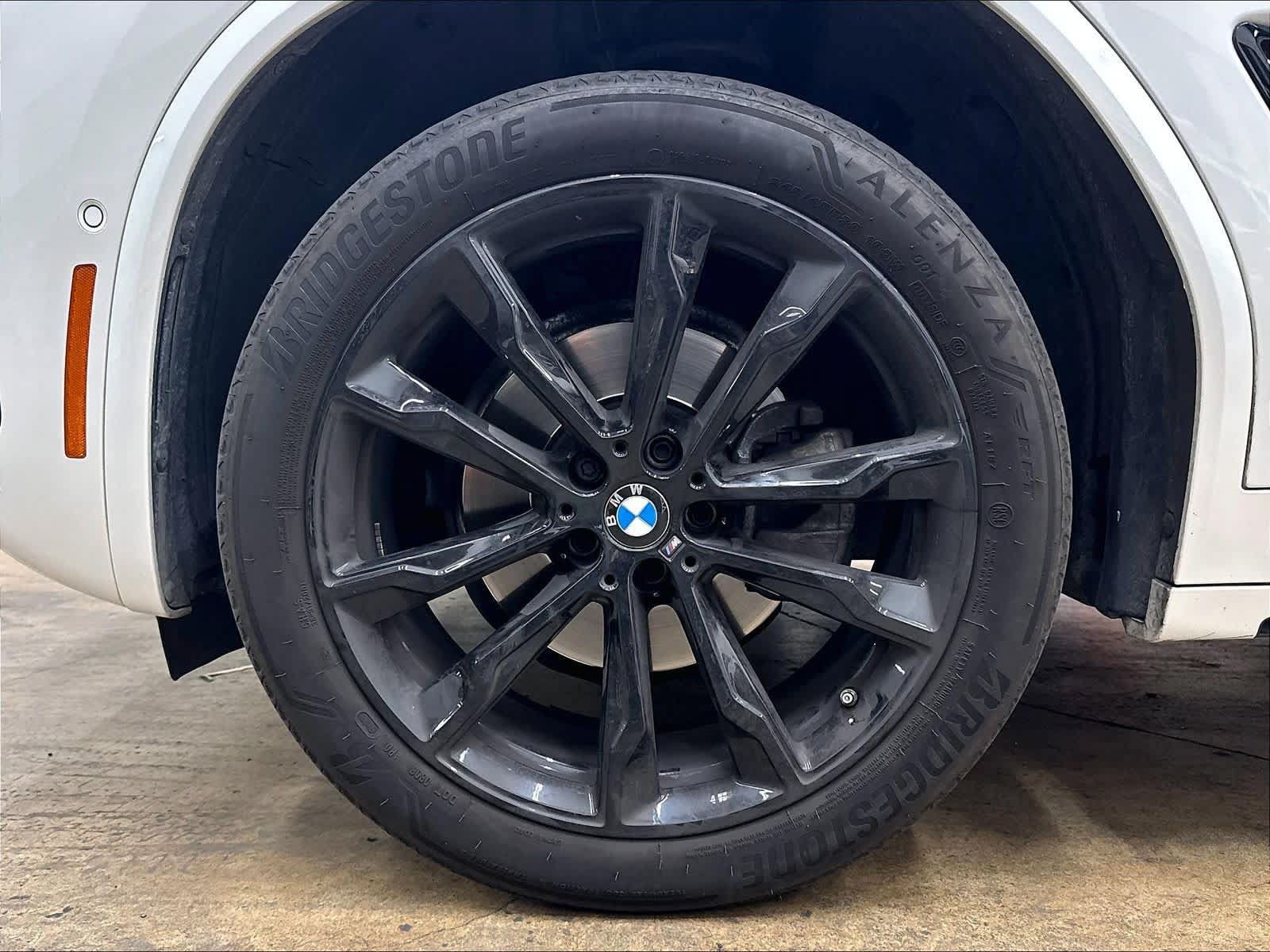 Used 2024 BMW X3 xDrive30i w/ Premium Package AWD/4WD image 12