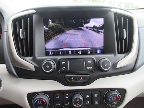 Used 2022 GMC Terrain Denali AWD/4WD image 29