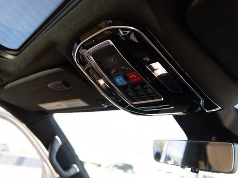 Used 2023 Jeep Grand Wagoneer Series III AWD/4WD image 41