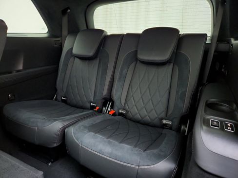 New 2026 Mercedes-Benz GLS 63 AMG 4MATIC image 19