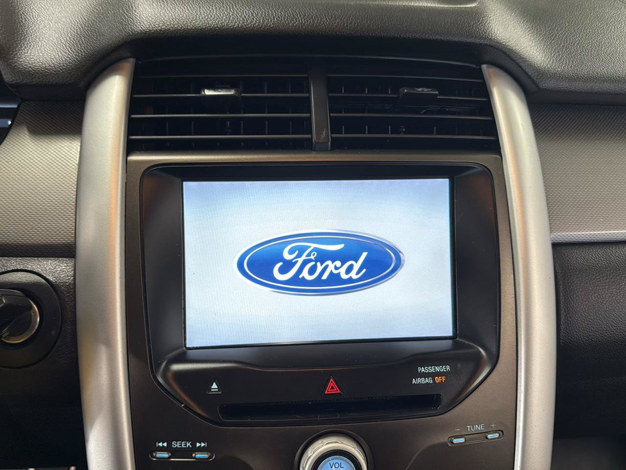 Used 2013 Ford Edge SEL FWD image 17