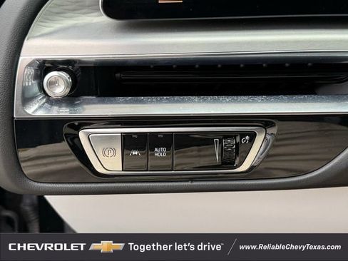Used 2024 Cadillac Lyriq Luxury w/ LPO, Floor Liner Package RWD image 26