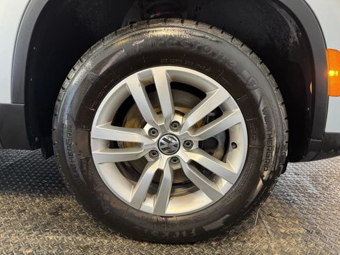Used 2016 Volkswagen Tiguan S AWD/4WD image 33