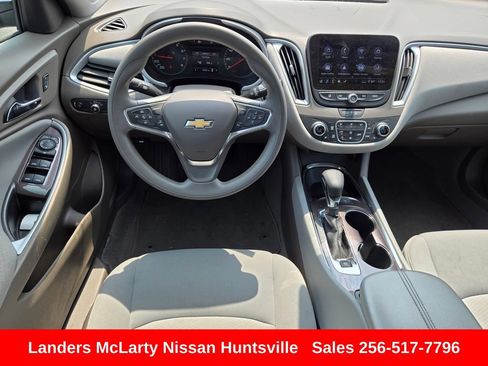Used 2024 Chevrolet Malibu LT FWD image 15