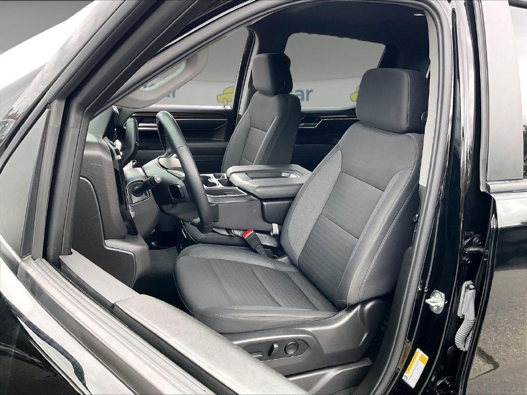 Used 2026 Chevrolet Silverado 1500 RST AWD/4WD image 9