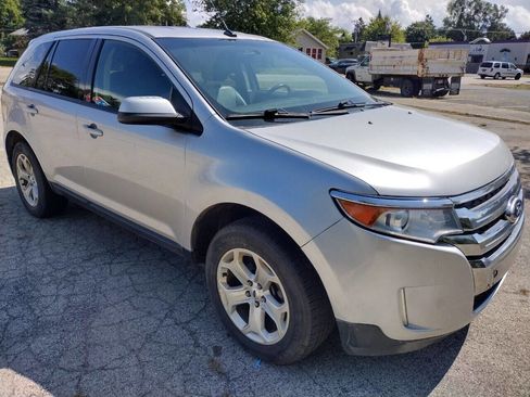 Used 2014 Ford Edge SEL w/ Equipment Group 205A image 3