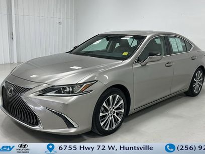 Used 2019 Lexus ES 350 Luxury w/ Premium Package