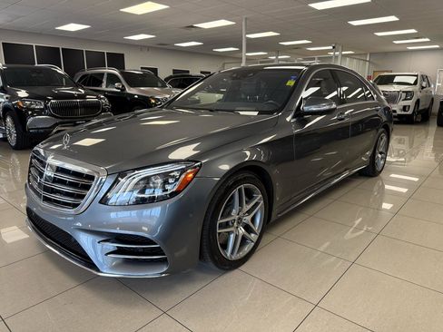 Used 2018 Mercedes-Benz S 560 4MATIC Sedan w/ AMG Line Exterior image 8