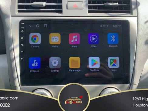 Used 2011 Toyota Camry LE image 4