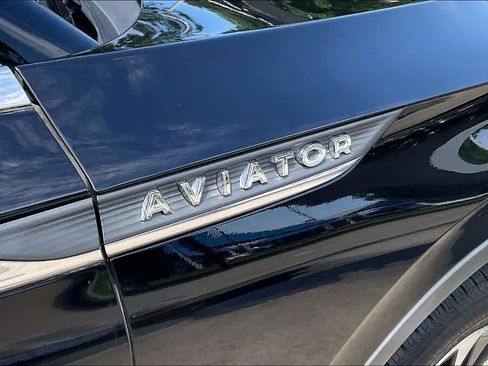 Used 2020 Lincoln Aviator Reserve w/ Equipment Group 202A AWD/4WD image 10
