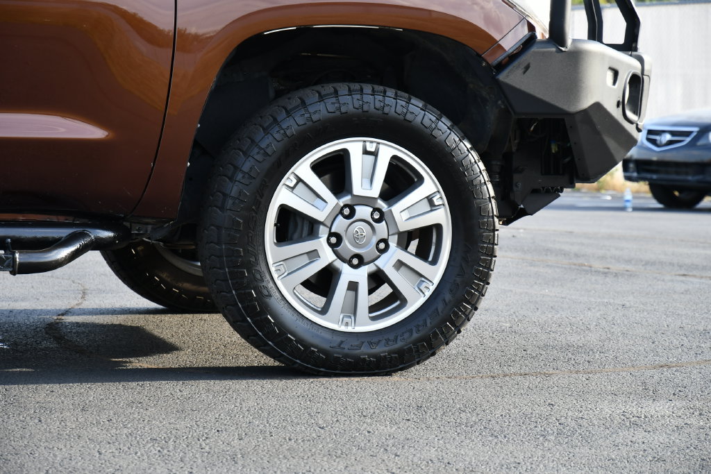 Used 2016 Toyota Tundra 1794 Edition AWD/4WD image 9