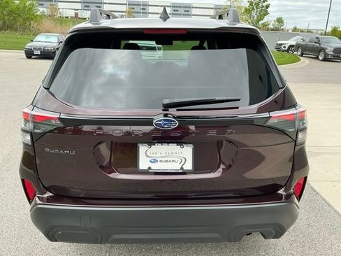 Used 2026 Subaru Forester Premium image 3