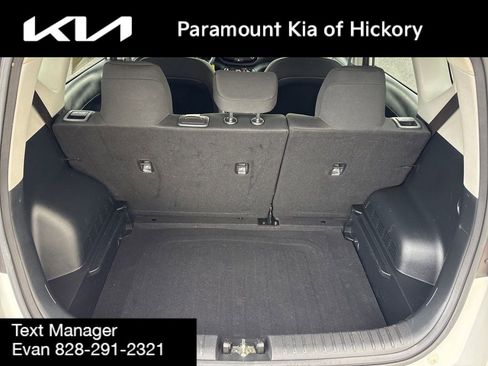 Used 2021 Kia Soul LX image 10