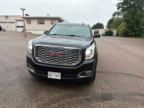 Used 2018 GMC Yukon XL Denali w/ Open Road Package AWD/4WD image 6