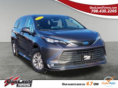 Certified 2021 Toyota Sienna XLE