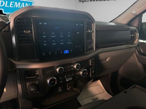 Used 2025 Ford F150 XLT w/ Equipment Group 301A Standard image 17