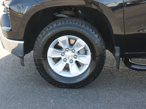 Used 2025 Chevrolet Silverado 1500 LT w/ Work Truck Package AWD/4WD image 18