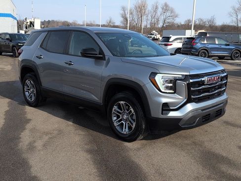 Used 2025 GMC Terrain Elevation image 10