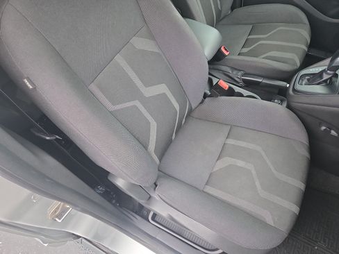 Used 2017 Ford Transit Connect XLT FWD image 17