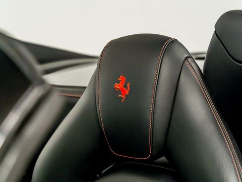 Used 2018 Ferrari 488 Spider RWD image 34