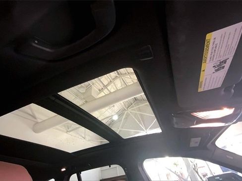 Used 2022 BMW X5 xDrive45e w/ M Sport Package image 21