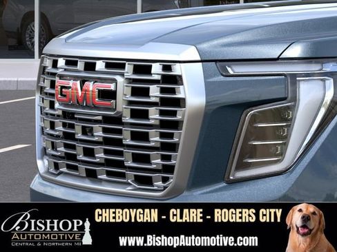 New 2026 GMC Yukon XL Denali w/ Sun & Power Step Package AWD/4WD image 13