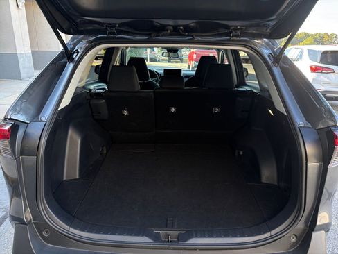 Used 2025 Toyota RAV4 LE image 35