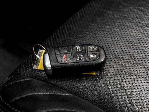 Used 2016 Dodge Charger SRT w/ Harman/Kardon Audio Group RWD image 71